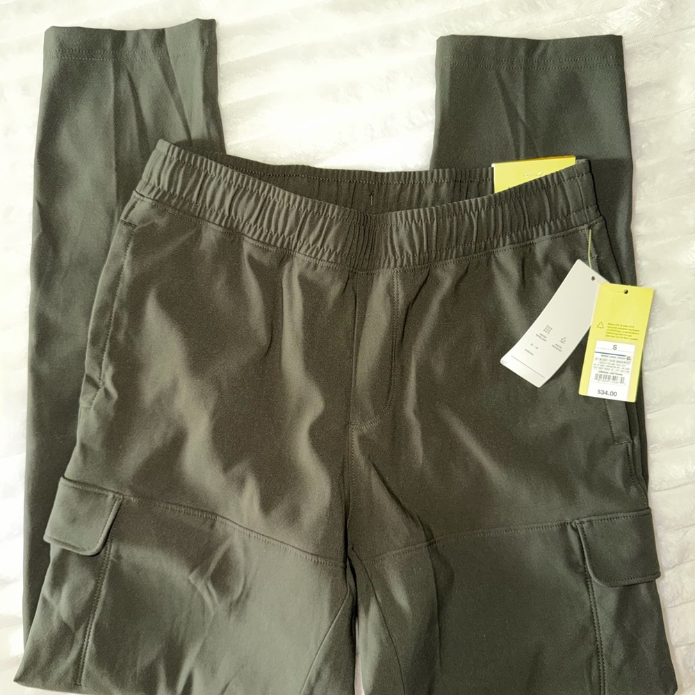All in Motion Dark Green Leggings - Picture 2 of 3